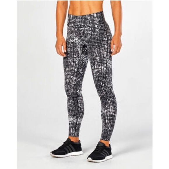 NWT Women’s 2xu Plyometric Printed Tights - Leggings - Picture 8 of 9